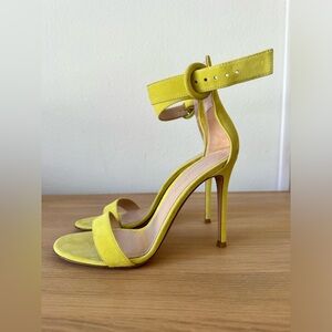 Gianvito Rossi Yellow Suede Heals 7.5 women’s